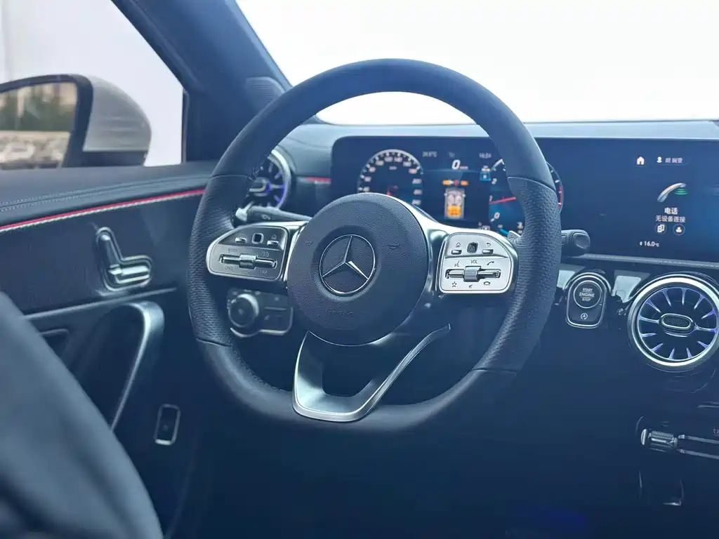 Mercedes-Benz A-Class — миниатюра 15