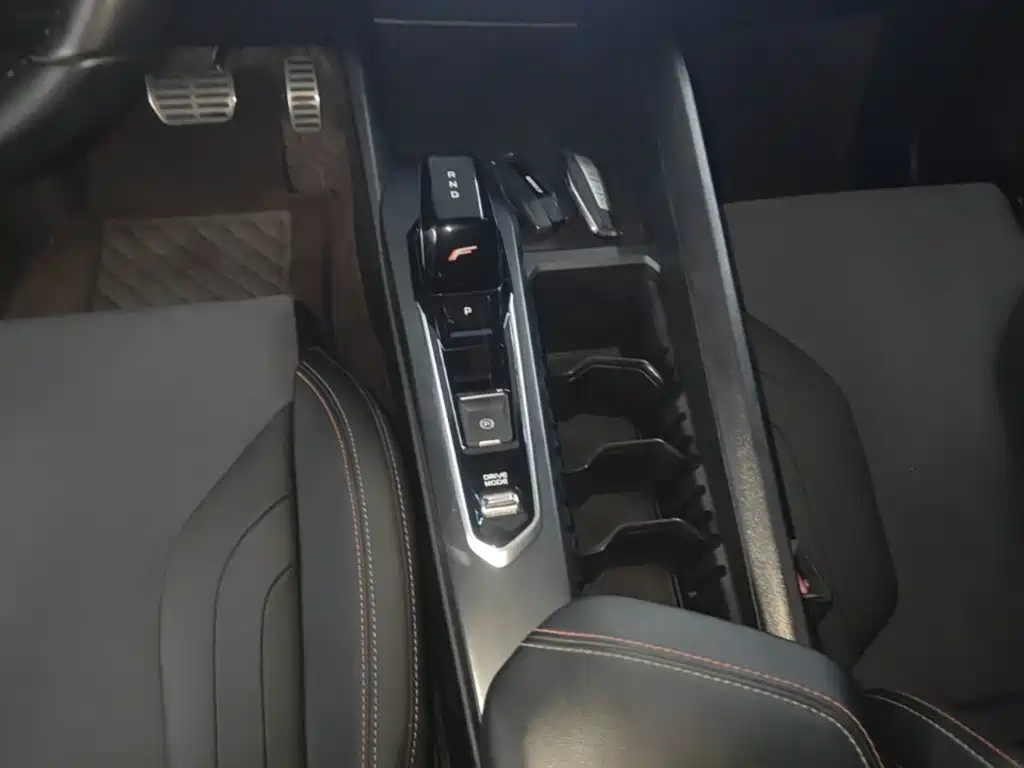 Geely Binrui — миниатюра 14
