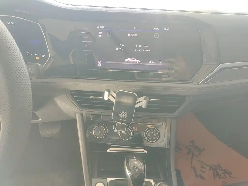 Volkswagen Sagitar — миниатюра 13