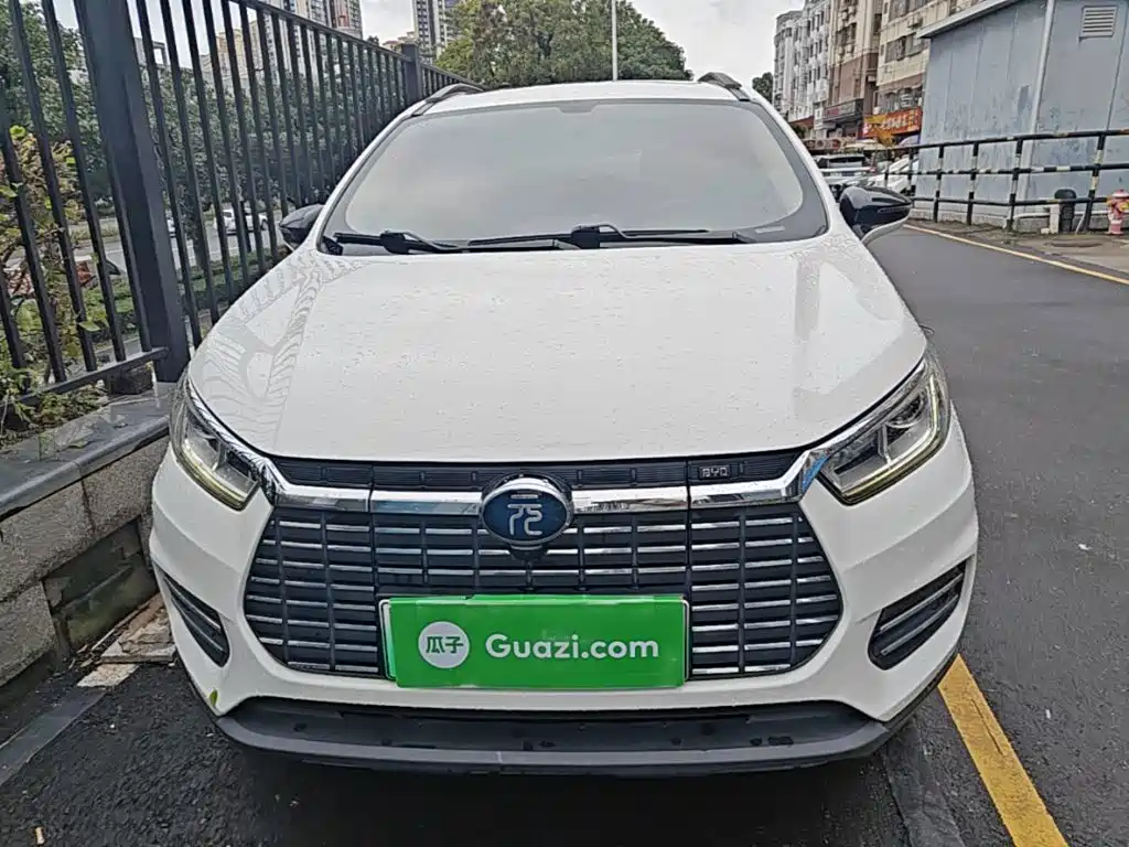 BYD Yuan EV — миниатюра 3