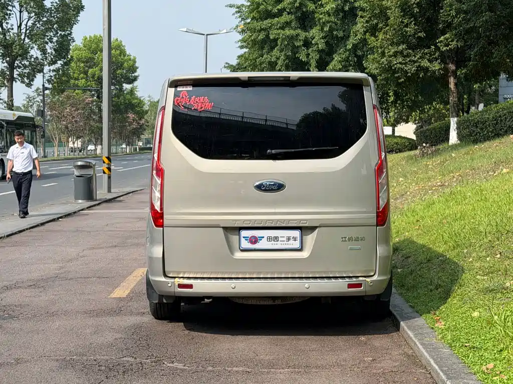 Ford Tourneo 2017 2.0T AT Elite