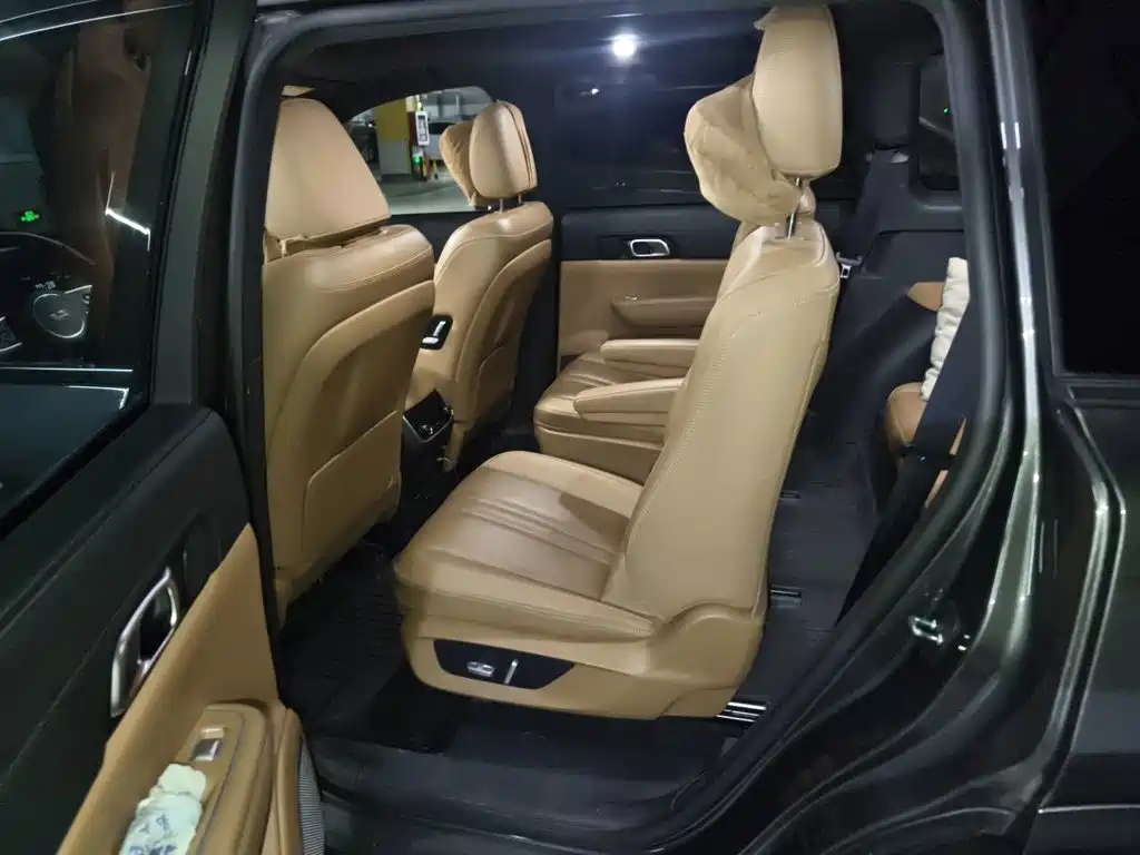 Li Auto Li ONE — миниатюра 18
