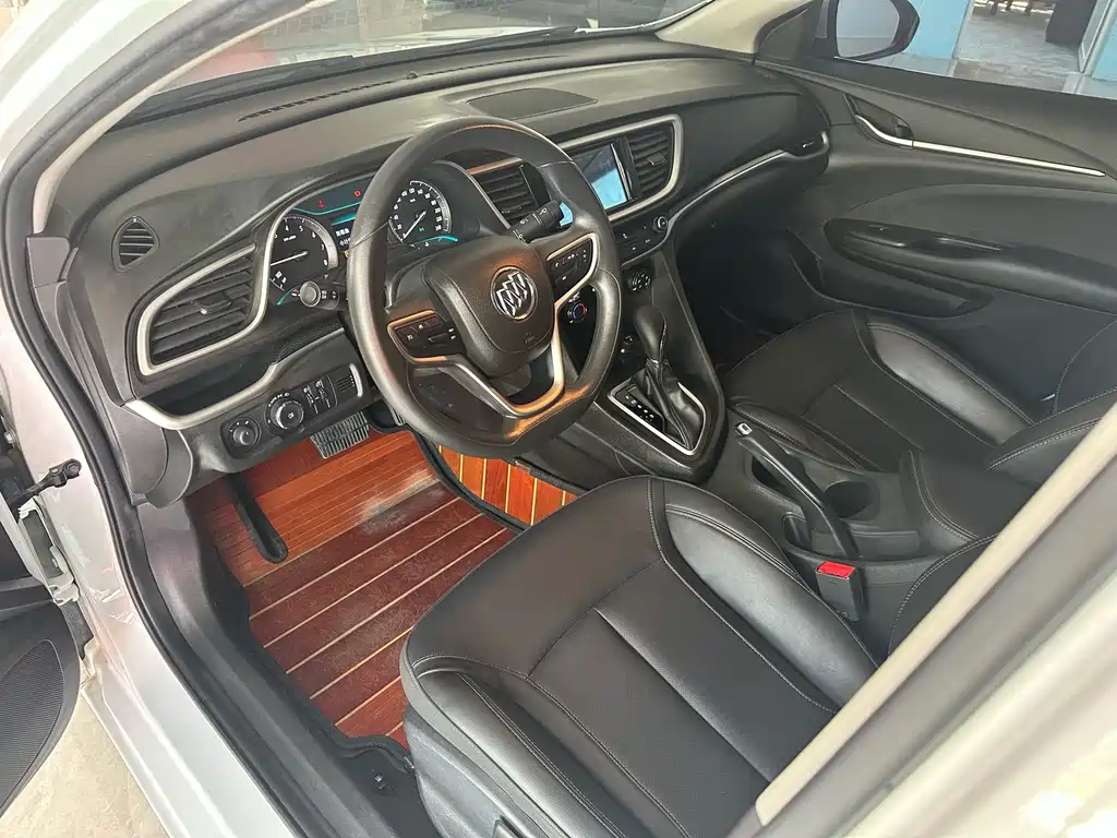 Buick Excelle — миниатюра 3