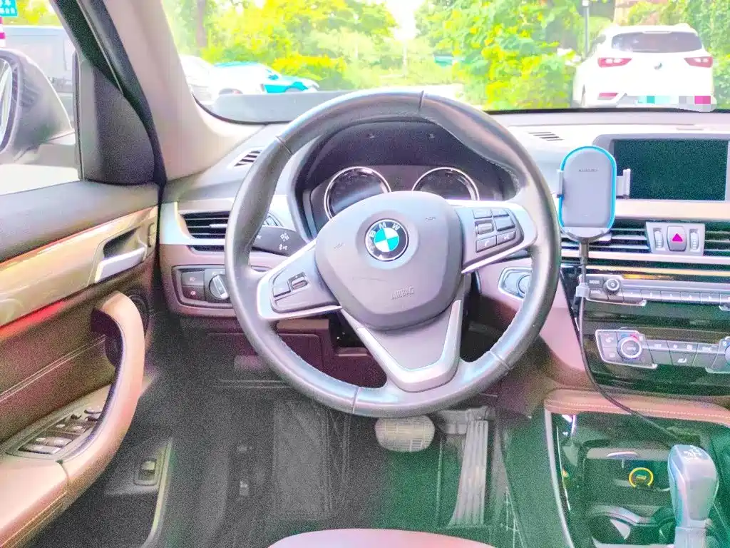BMW X1 — миниатюра 3