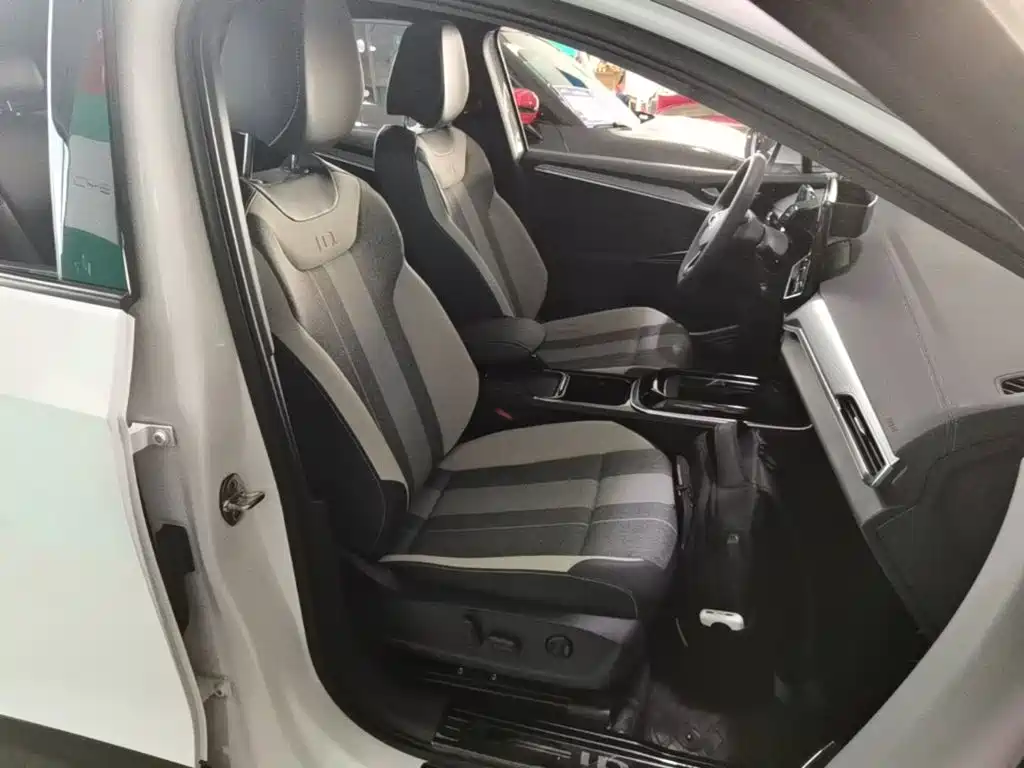 Volkswagen ID.4 Crozz — миниатюра 25