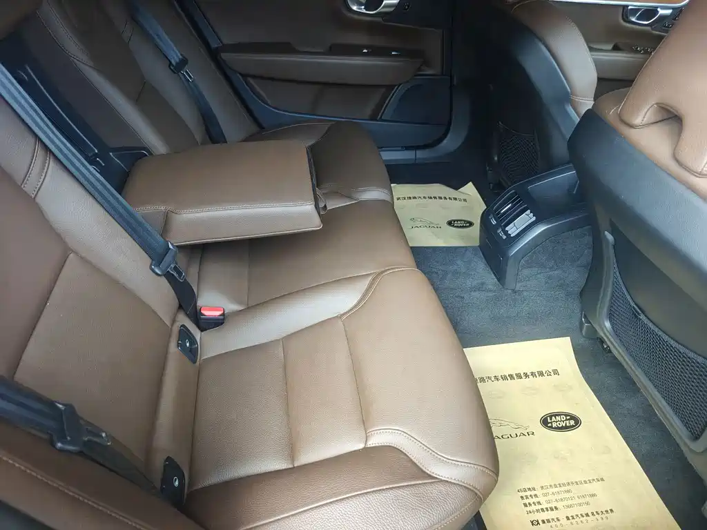 Volvo S90 — миниатюра 10