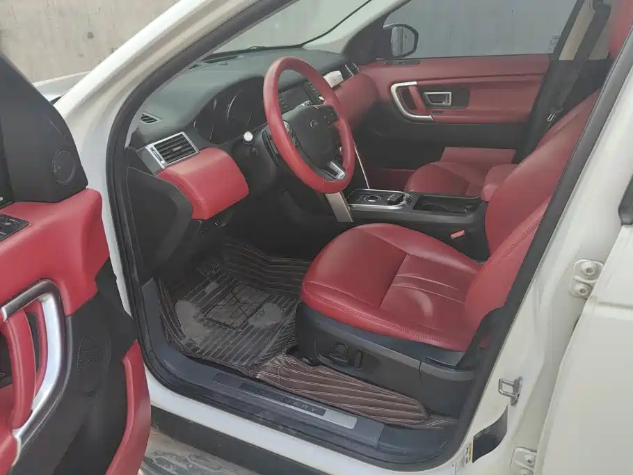 Land Rover Discovery Sport — миниатюра 9