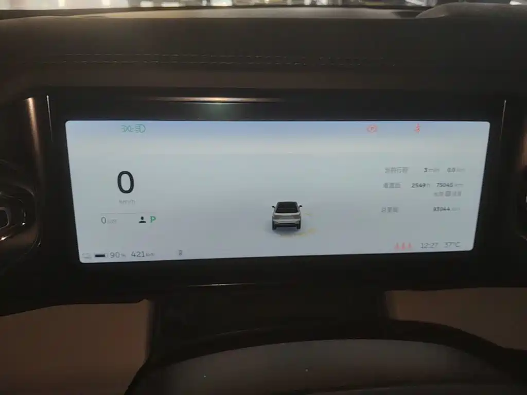 NIO ES6 — миниатюра 12