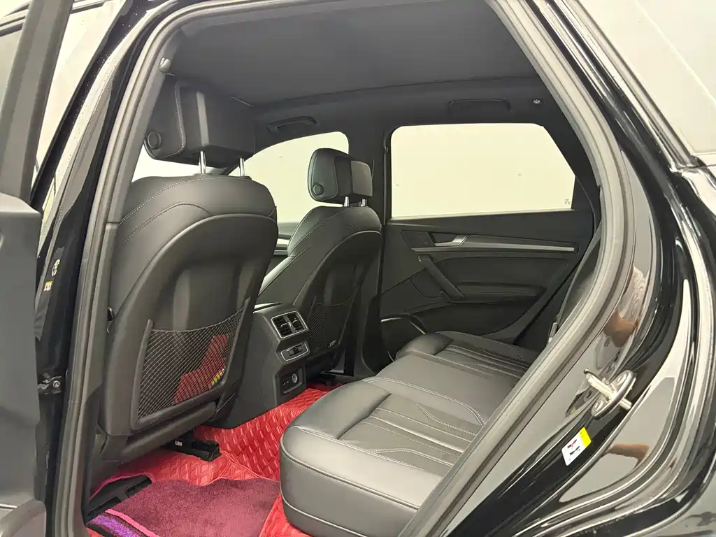 Audi Q5L — миниатюра 5