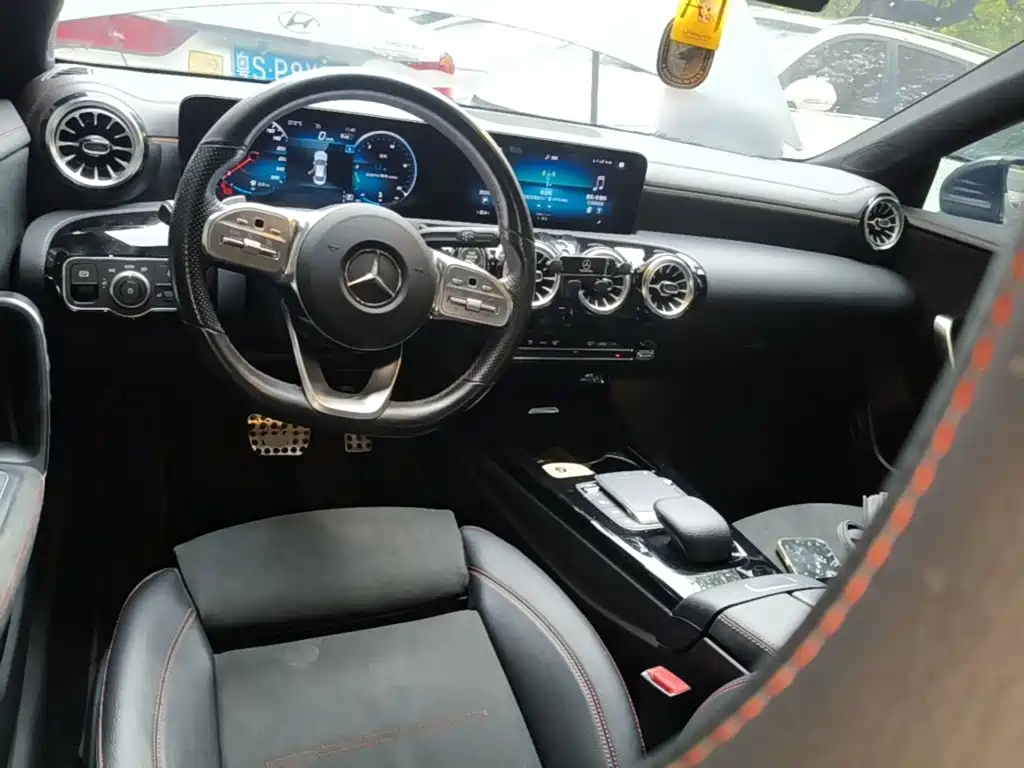 Mercedes-Benz CLA (Import) — миниатюра 10
