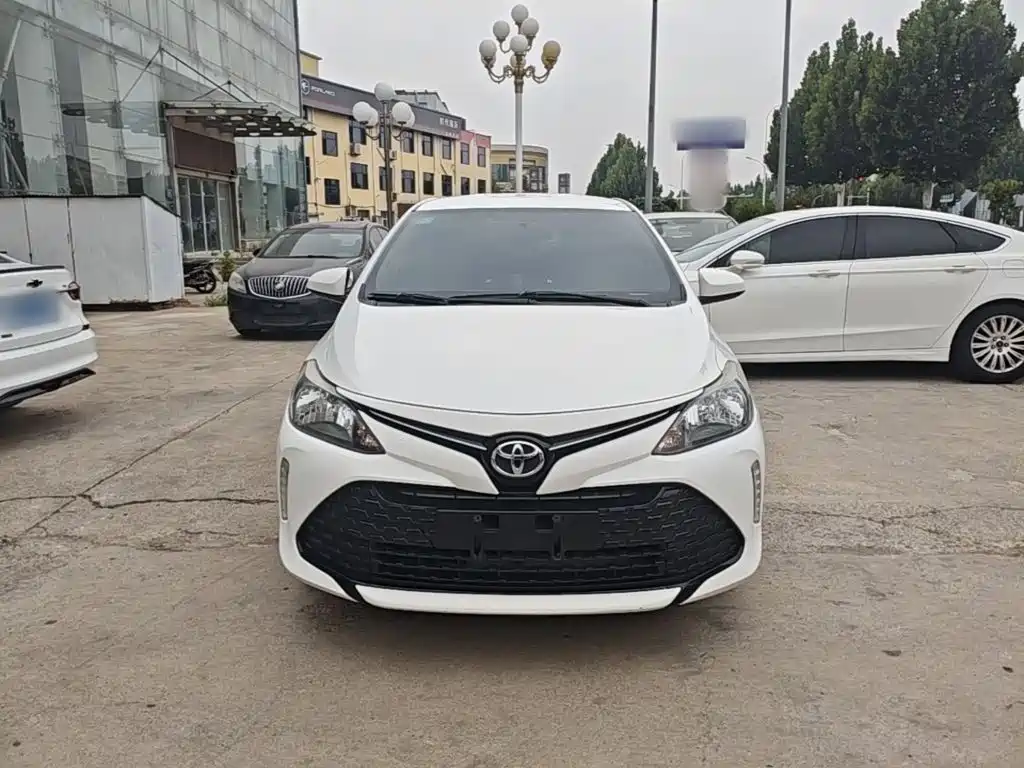 Toyota Vios FS — миниатюра 3