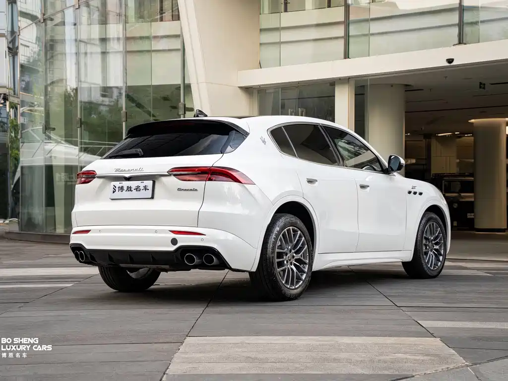Maserati Grecale — миниатюра 7