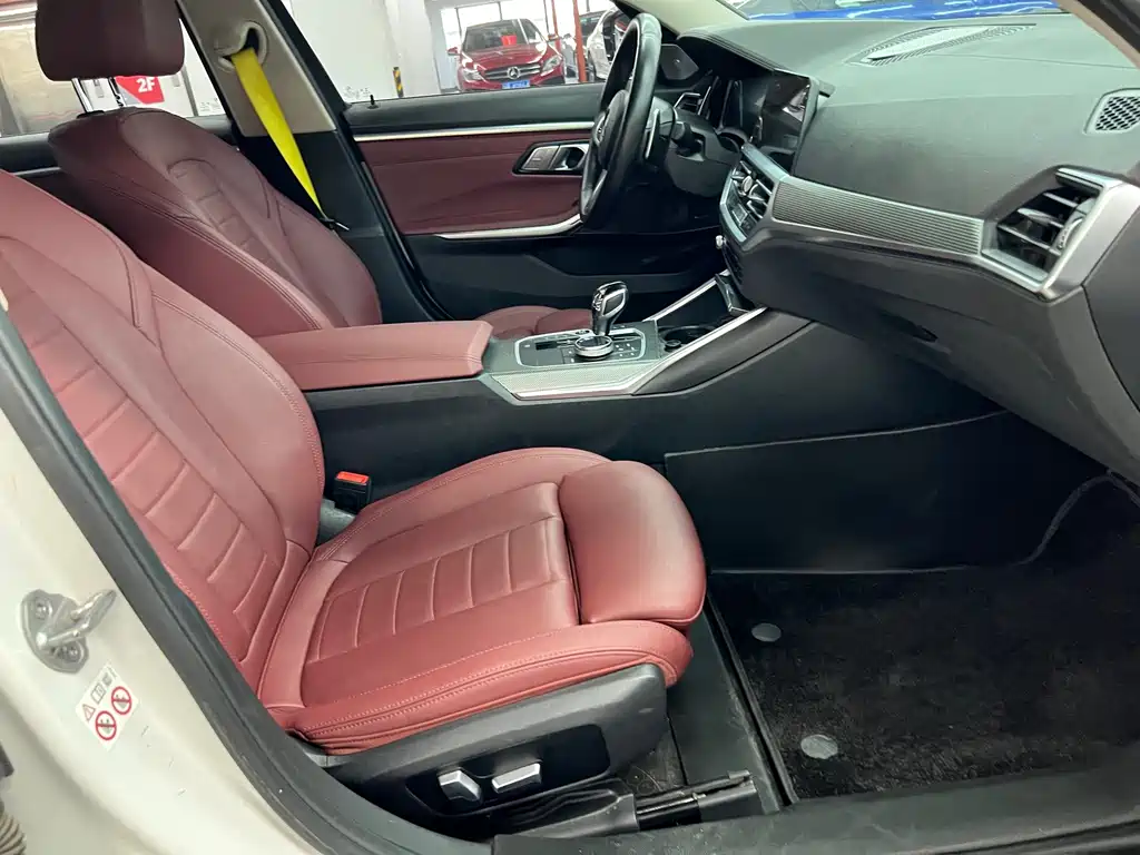 BMW 3 Series — миниатюра 13