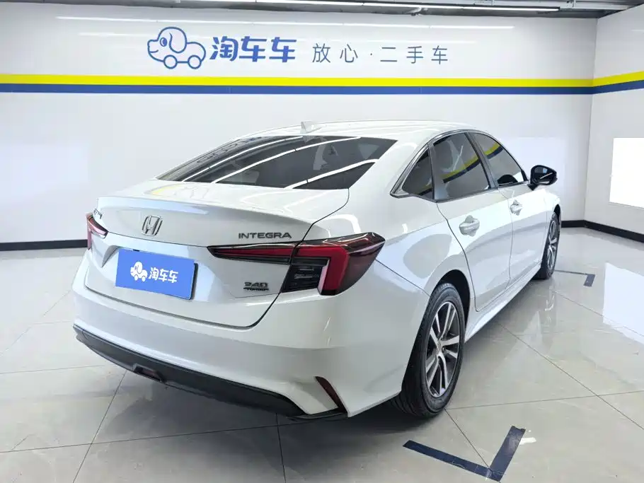 Honda Integra — миниатюра 3