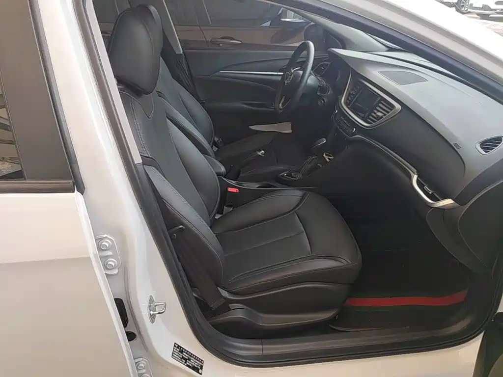 Buick Excelle — миниатюра 25