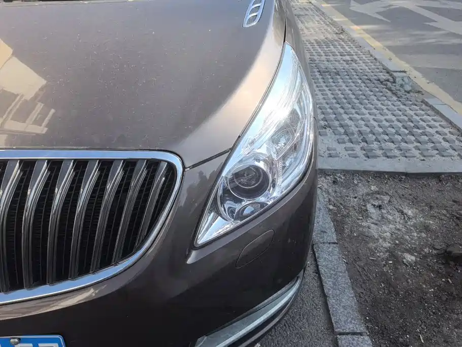 Buick GL8 — миниатюра 5
