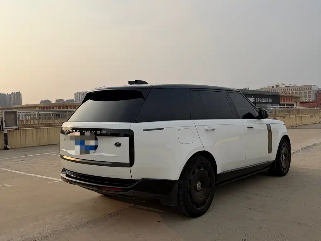 Land Rover Range Rover — миниатюра 13