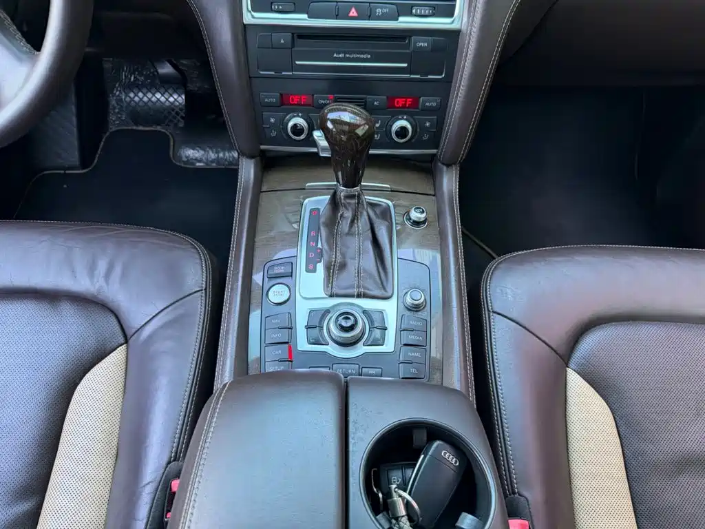 Audi Q7 — миниатюра 7