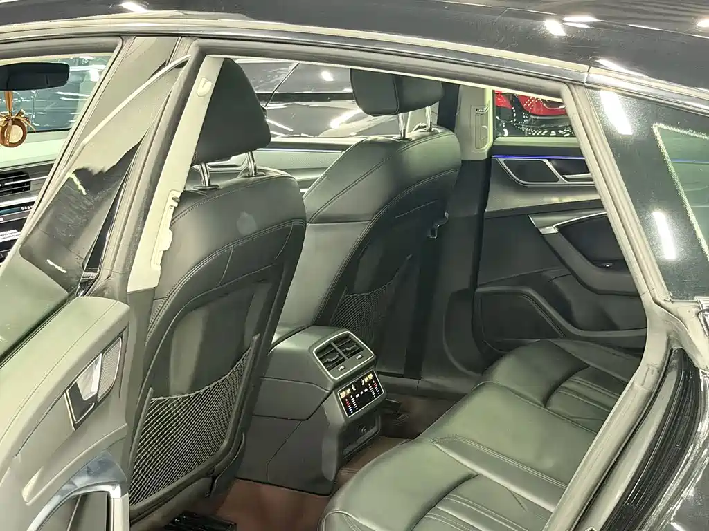 Audi A7 — миниатюра 6