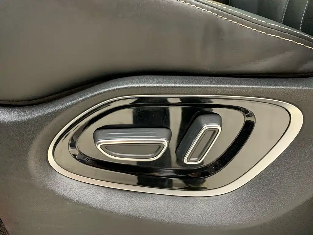 GAC Motor Trumpchi M6 — миниатюра 10