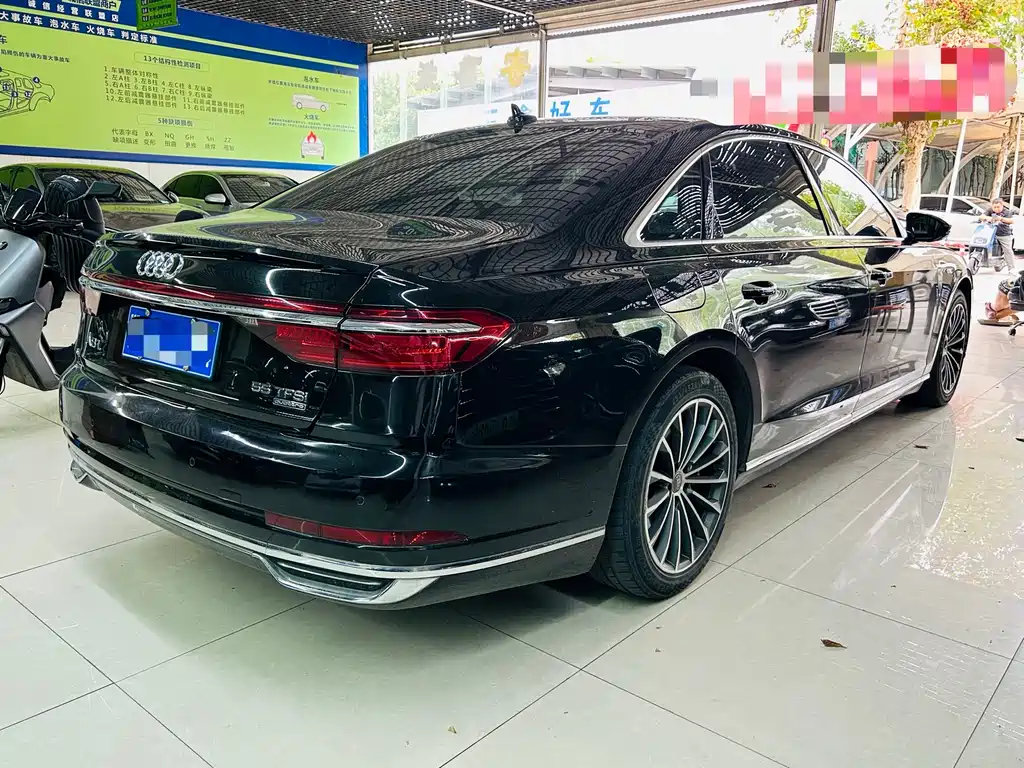 Audi A8 — миниатюра 6