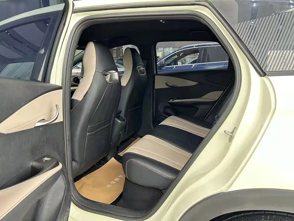 BYD Dolphin — миниатюра 6