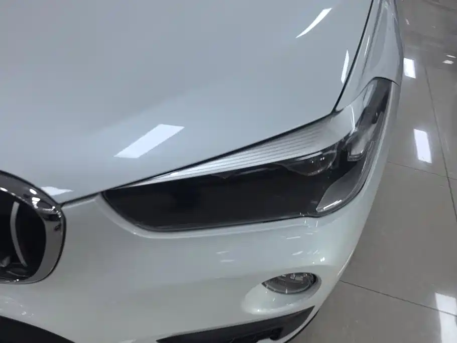 BMW X1 — миниатюра 5