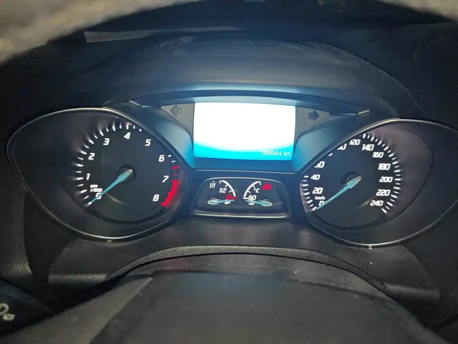 Ford Kuga — миниатюра 14
