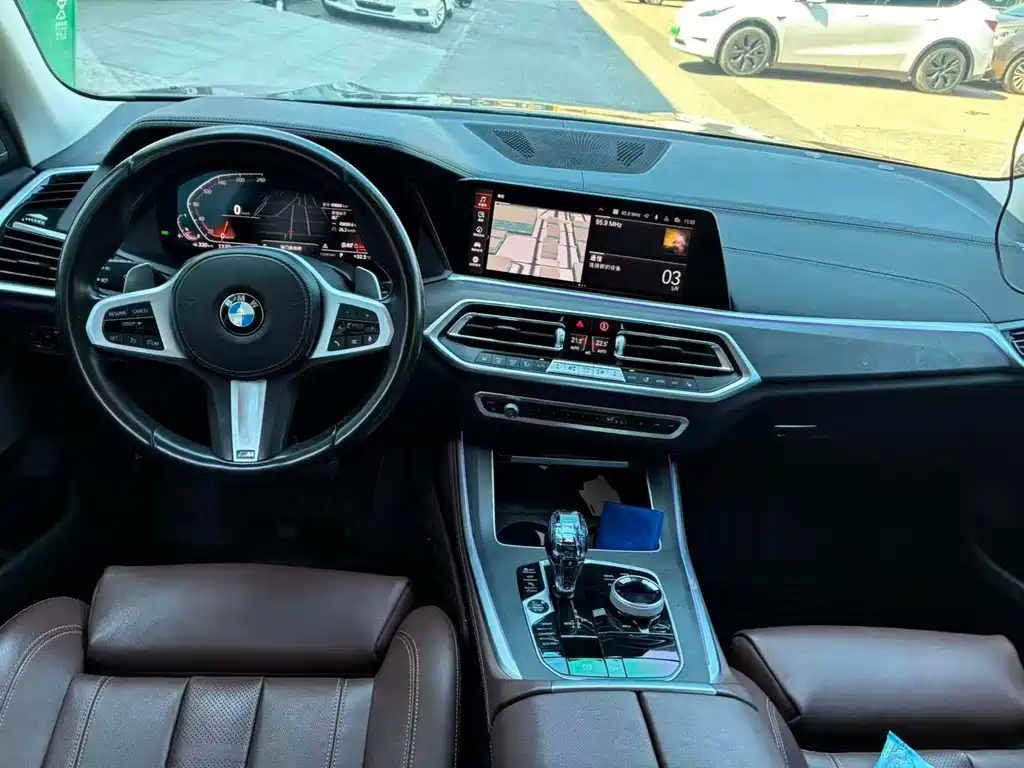 BMW X5 (Import) — миниатюра 10