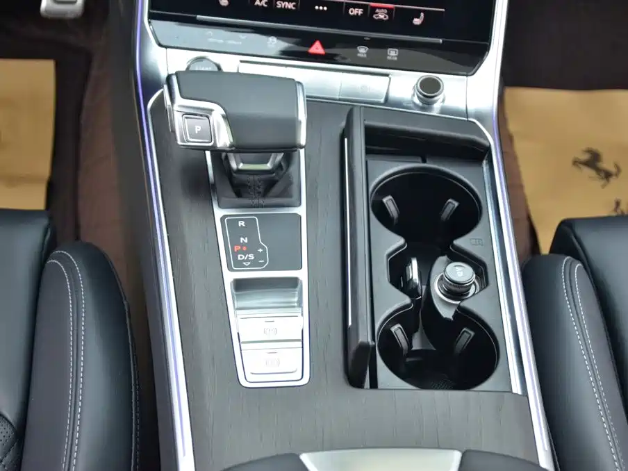 Audi A6L 2025 45 TFSI quattro