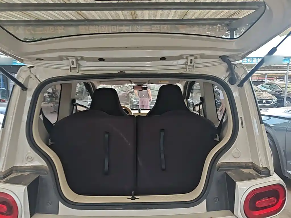 Wuling MINIEV — миниатюра 19