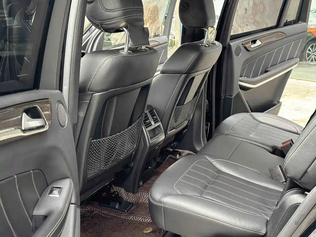 Mercedes-Benz GL-Class — миниатюра 13