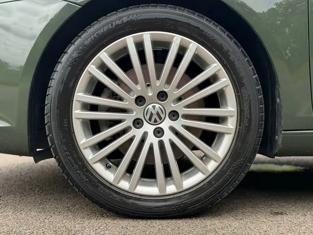 Volkswagen Eos — миниатюра 12
