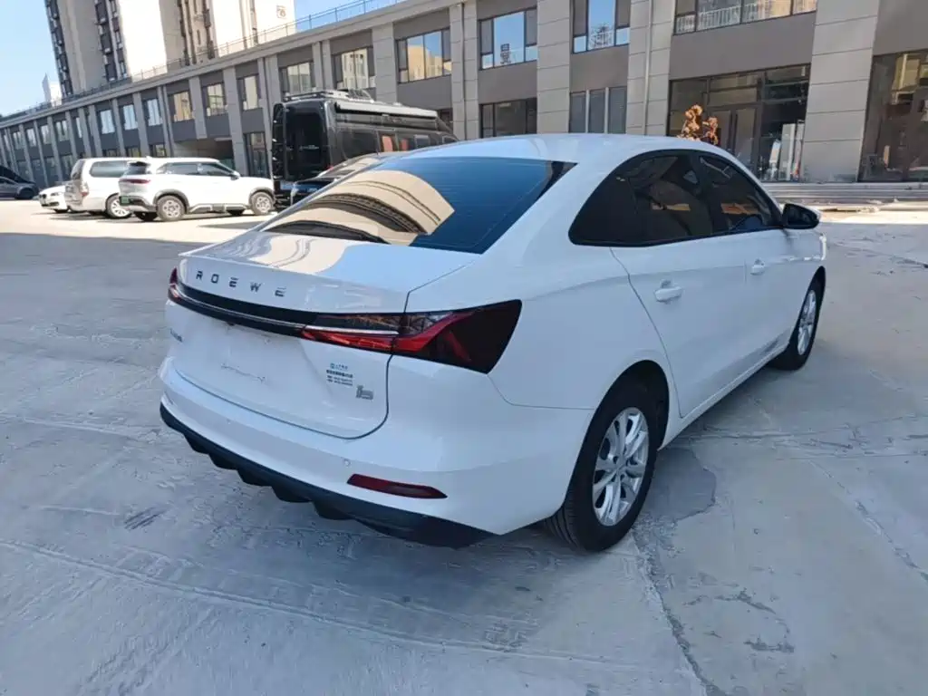 Roewe i5 — миниатюра 7