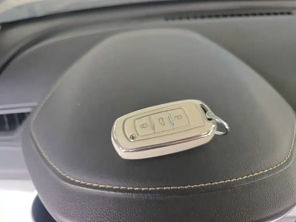 Geely Vision — миниатюра 9