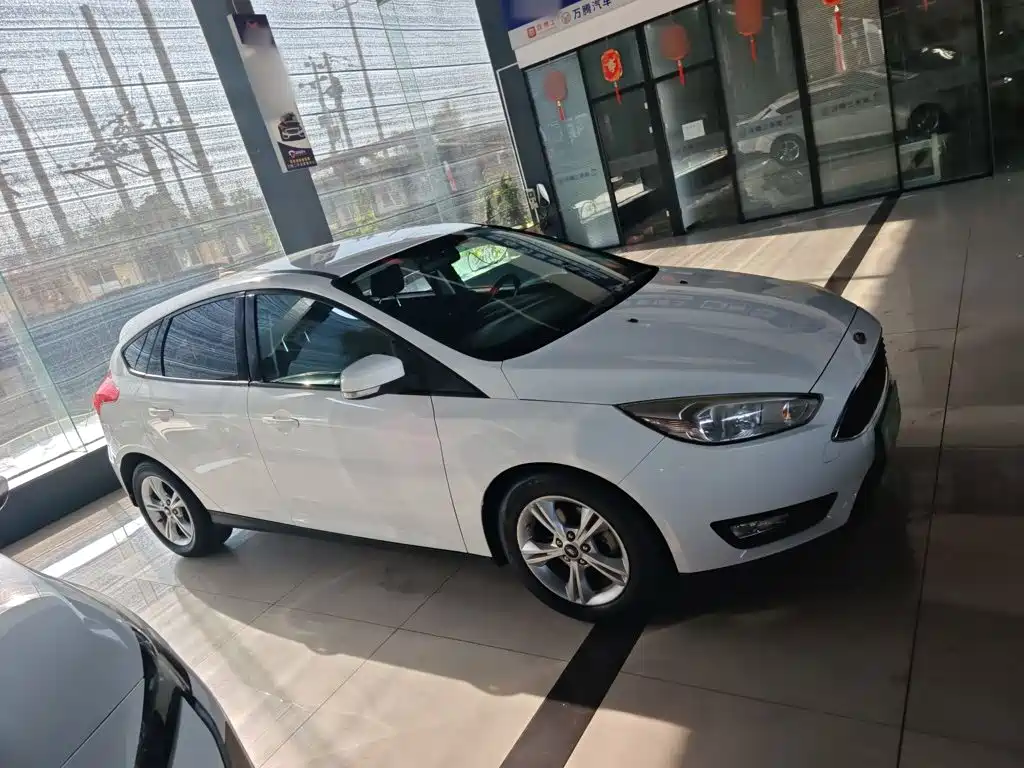 Ford Focus — миниатюра 4