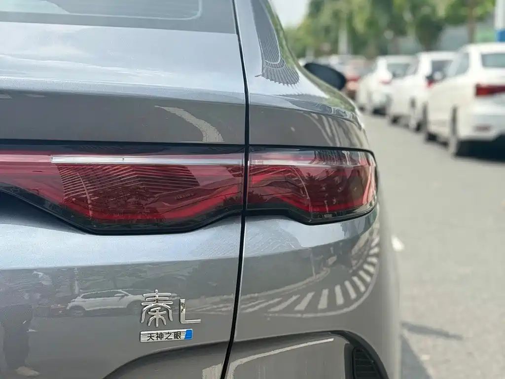 BYD Qin L — миниатюра 8