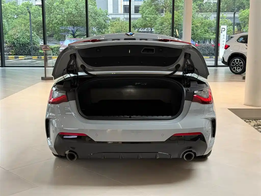 BMW 4 Series — миниатюра 8