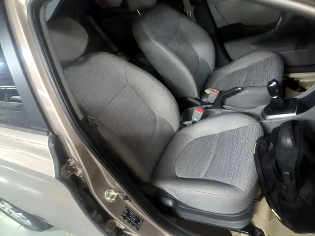 Hyundai Verna — миниатюра 25
