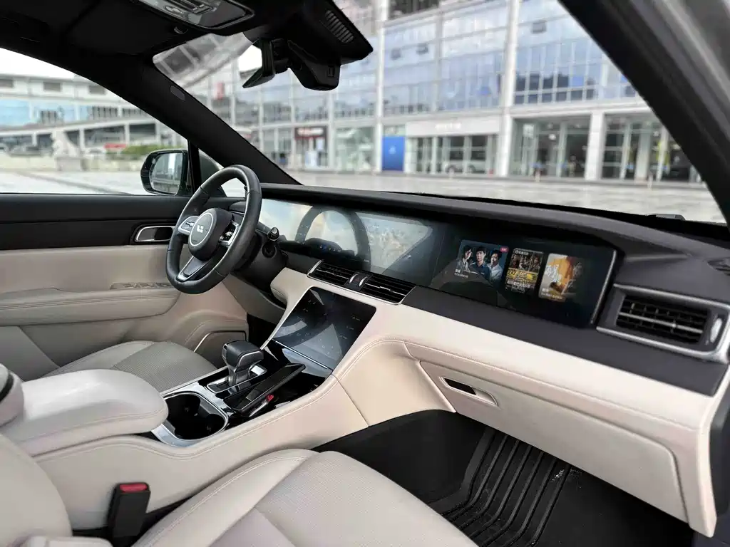 Li Auto Li ONE — миниатюра 10