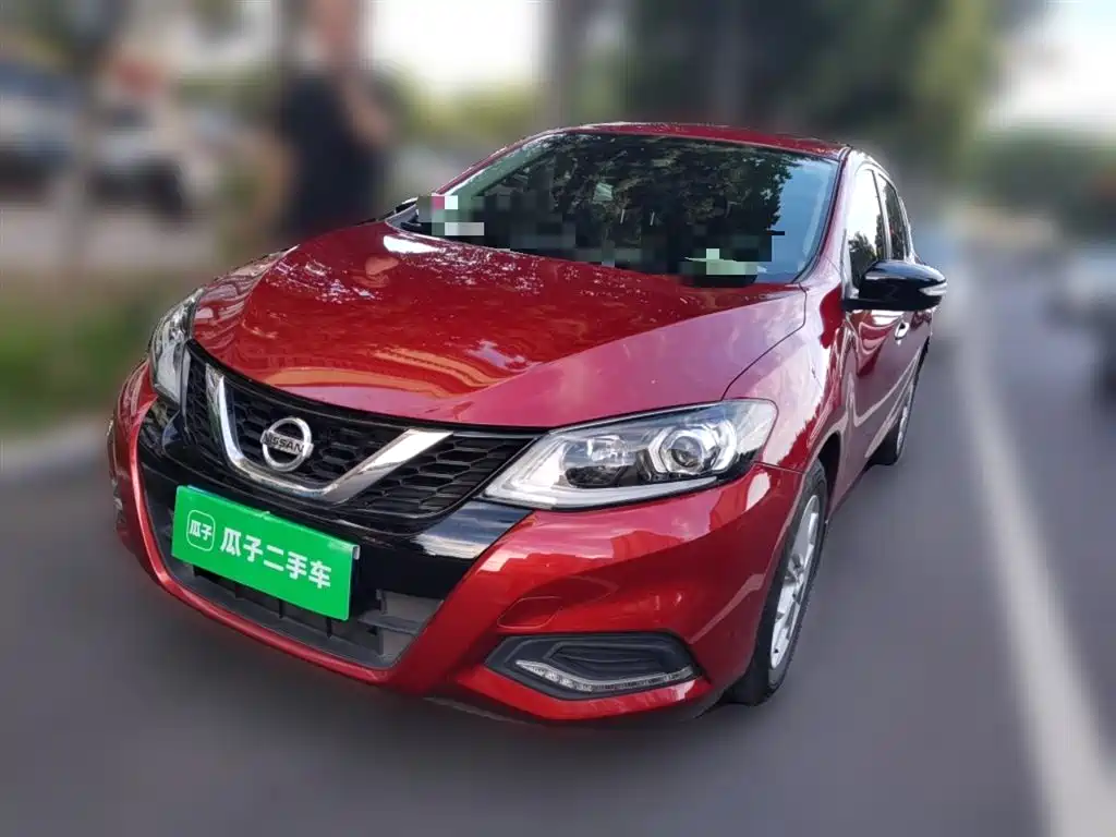 Купить Nissan Tiida