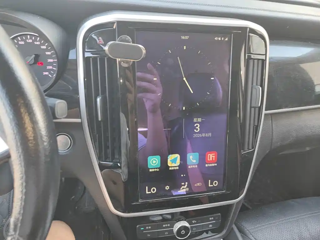 BYD MAX — миниатюра 13