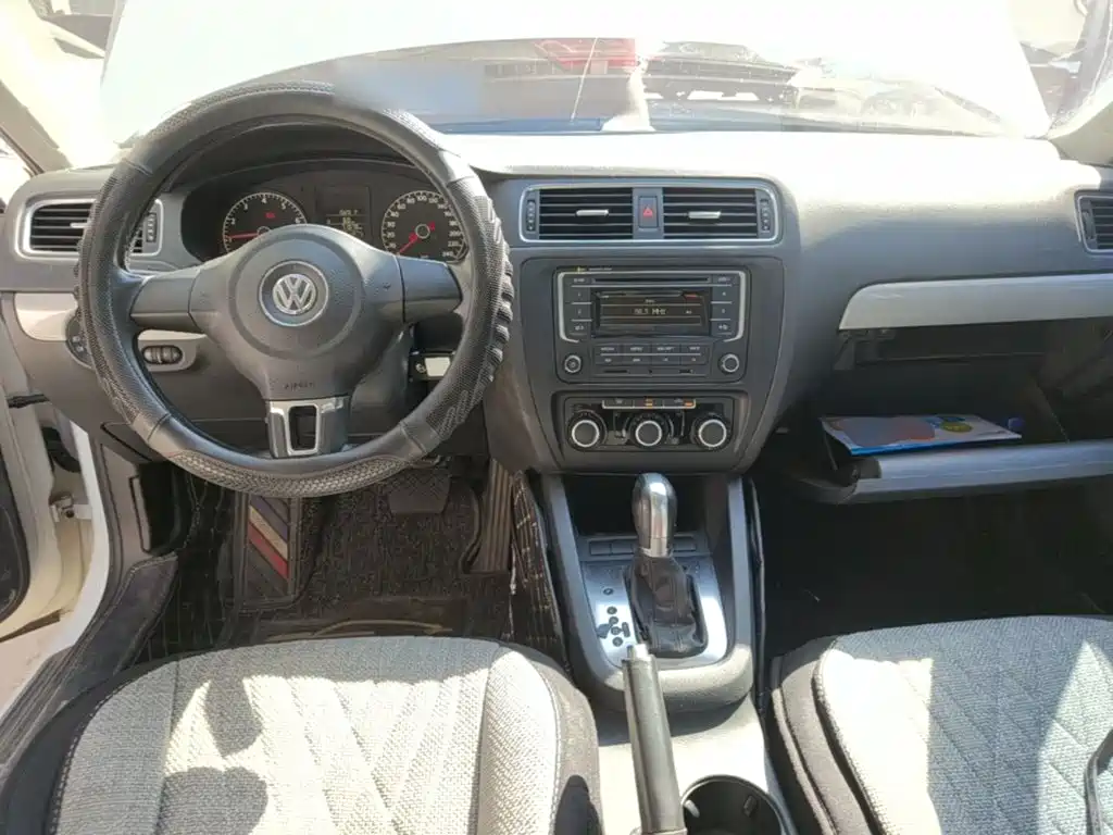 Volkswagen Sagitar — миниатюра 10