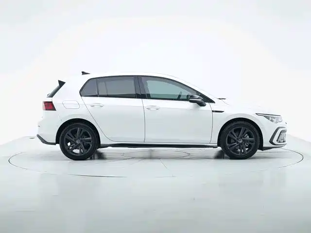Volkswagen Golf — миниатюра 2