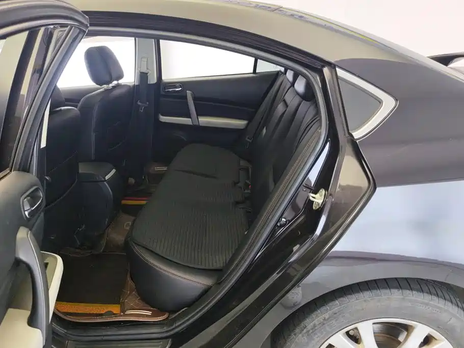 Mazda Ruiyi — миниатюра 11
