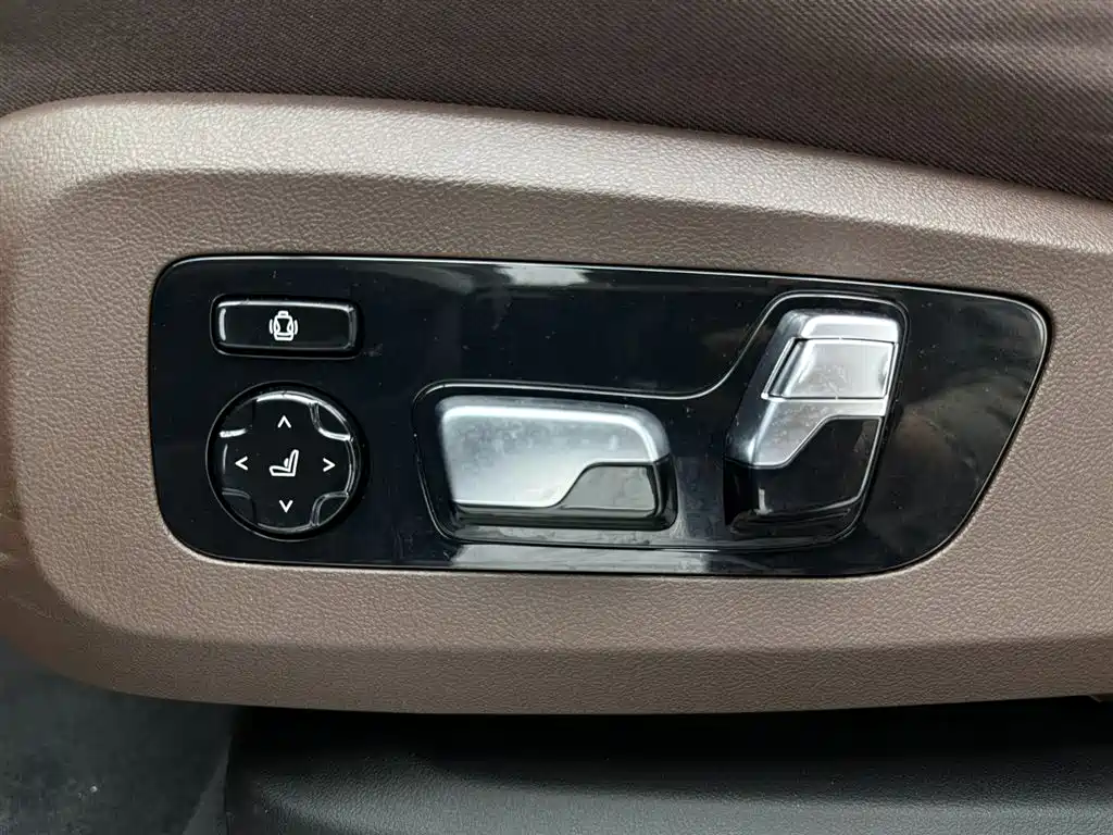 BMW X5 id 4514373 из Китая 20