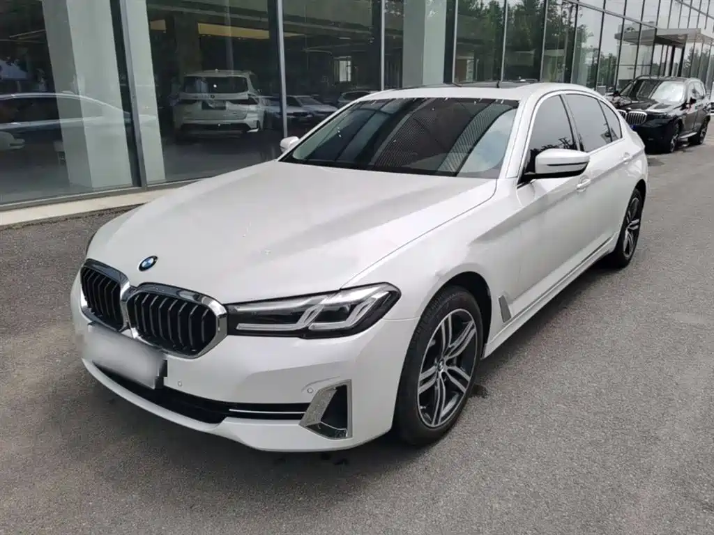 BMW 5 Series 2022