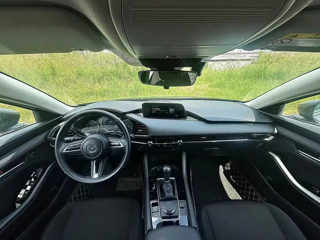 Mazda 3 Axela — миниатюра 9