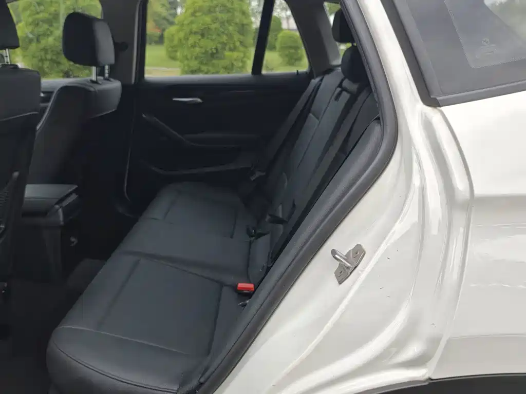 BMW X1 — миниатюра 11