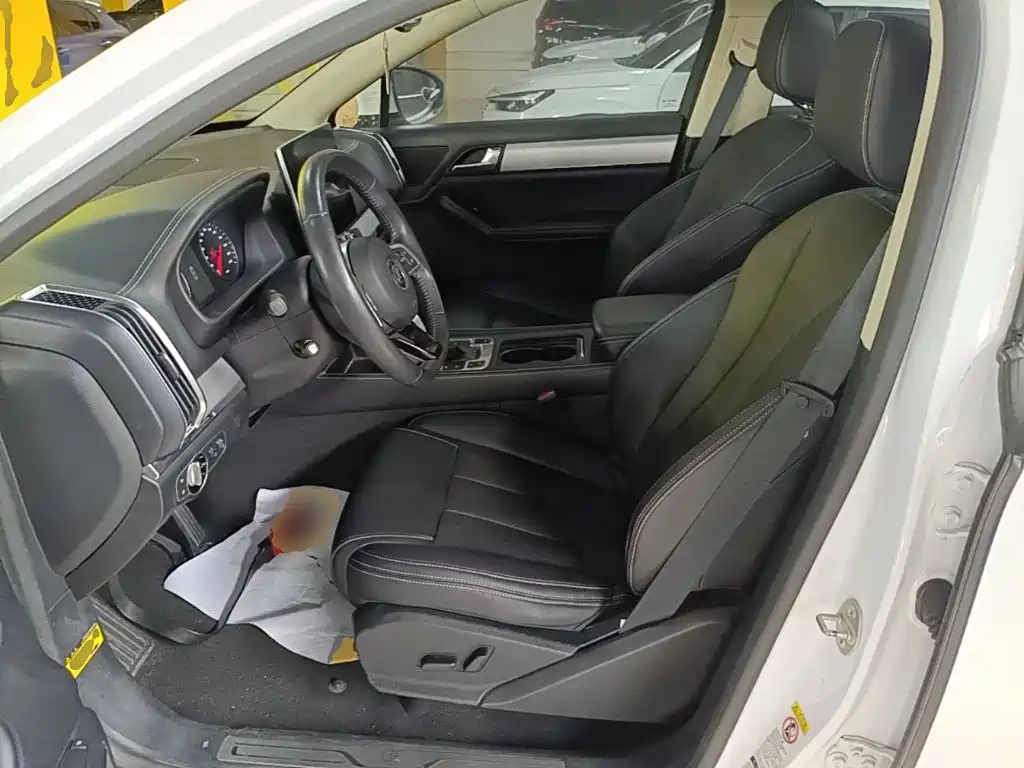 BYD Tang — миниатюра 15